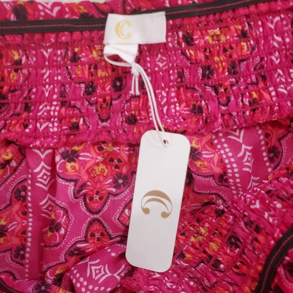 Charming charlie curve off shoulder blouse - Picture 5 of 10